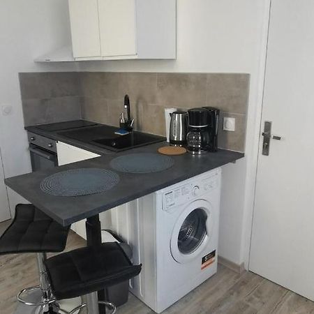 Studio Meuble Rez-De-Chaussee Vichy Bagian luar foto