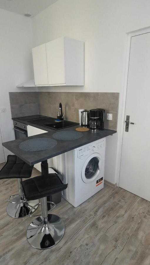 Studio Meuble Rez-De-Chaussee Vichy Bagian luar foto