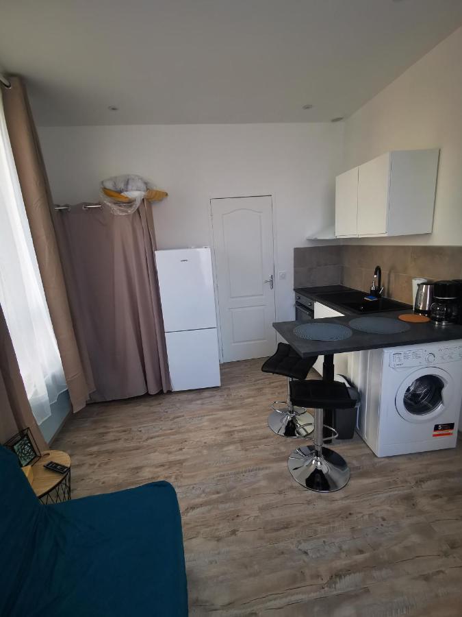 Studio Meuble Rez-De-Chaussee Vichy Bagian luar foto